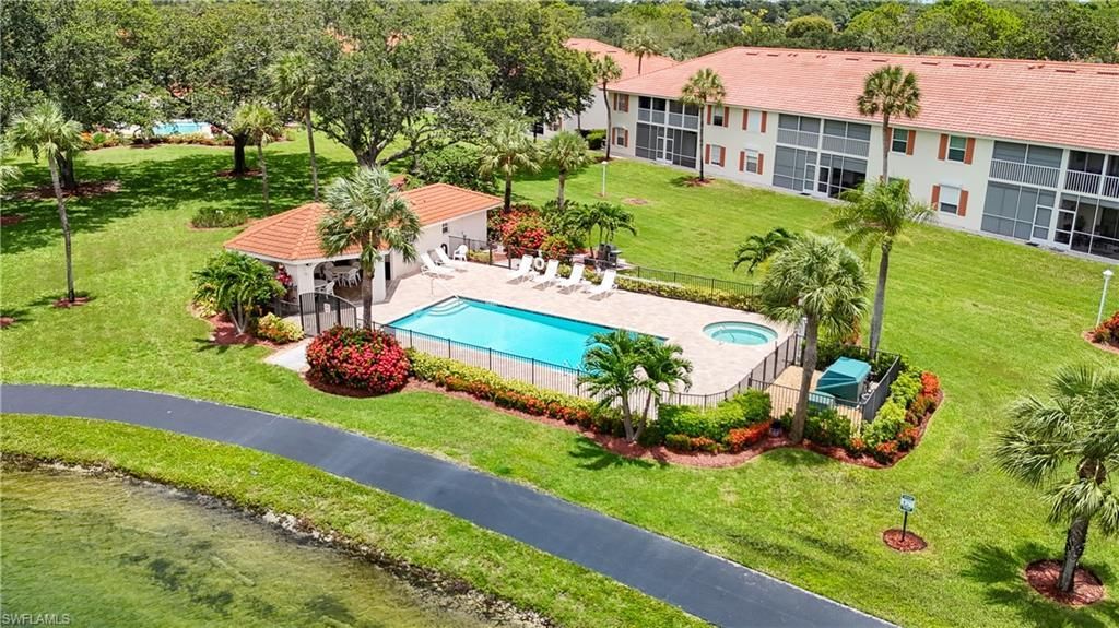 648 Mardel Ct, Unit 710, Naples, FL 34104 Photo
