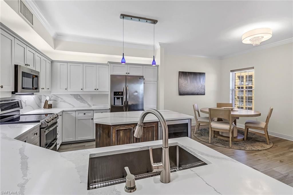 450 Bayfront Pl, Unit 4405, Naples, FL 34102 Photo