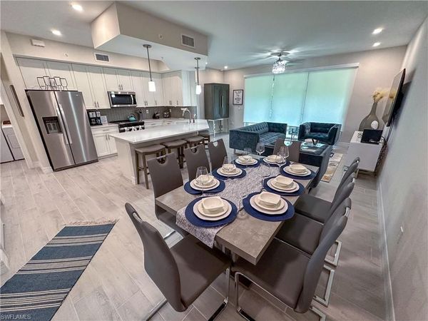 220 Indies Dr E, Unit 101, NAPLES, FL 34114