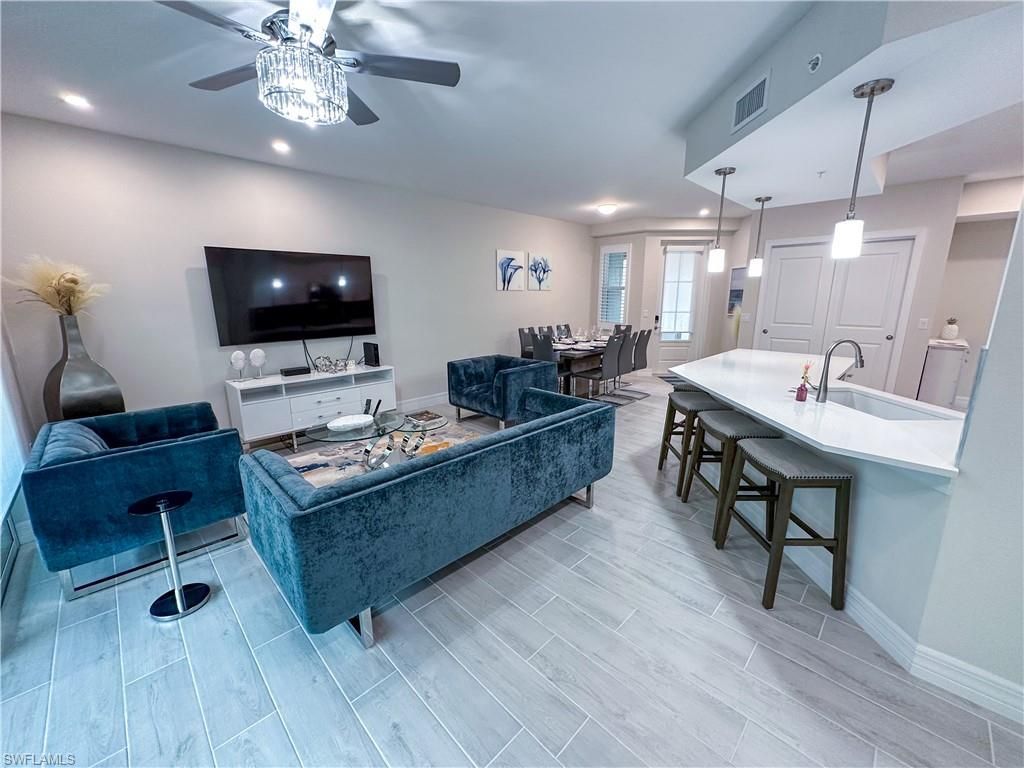 220 Indies Dr E, Unit 101, Naples, FL 34114 Photo