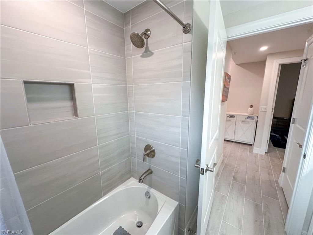 220 Indies Dr E, Unit 101, Naples, FL 34114 Photo