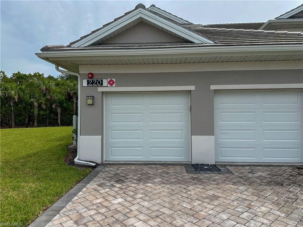 220 Indies Dr E, Unit 101, Naples, FL 34114 Photo