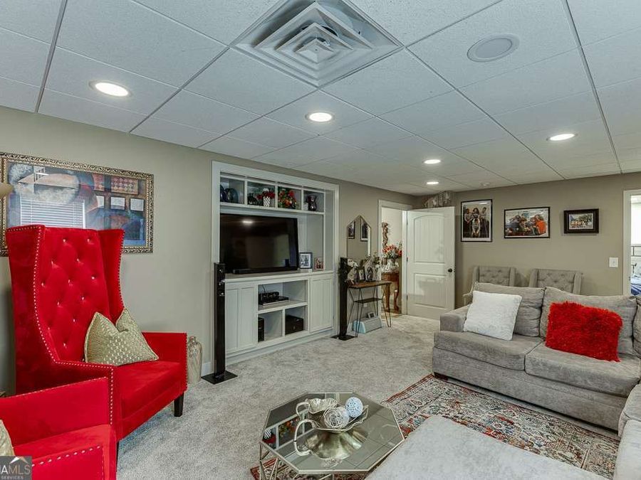 Property Image 43