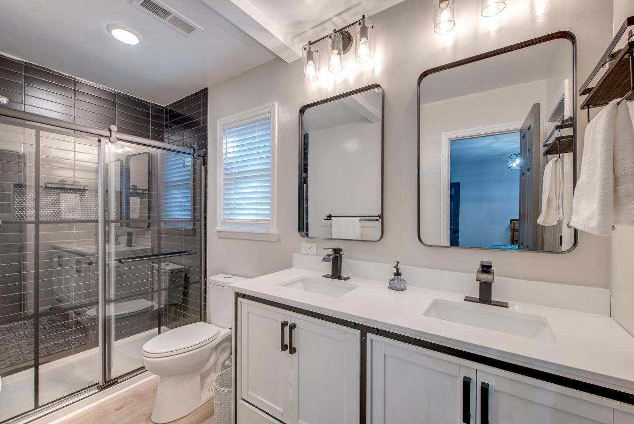 109 Sundance Court Photo 18