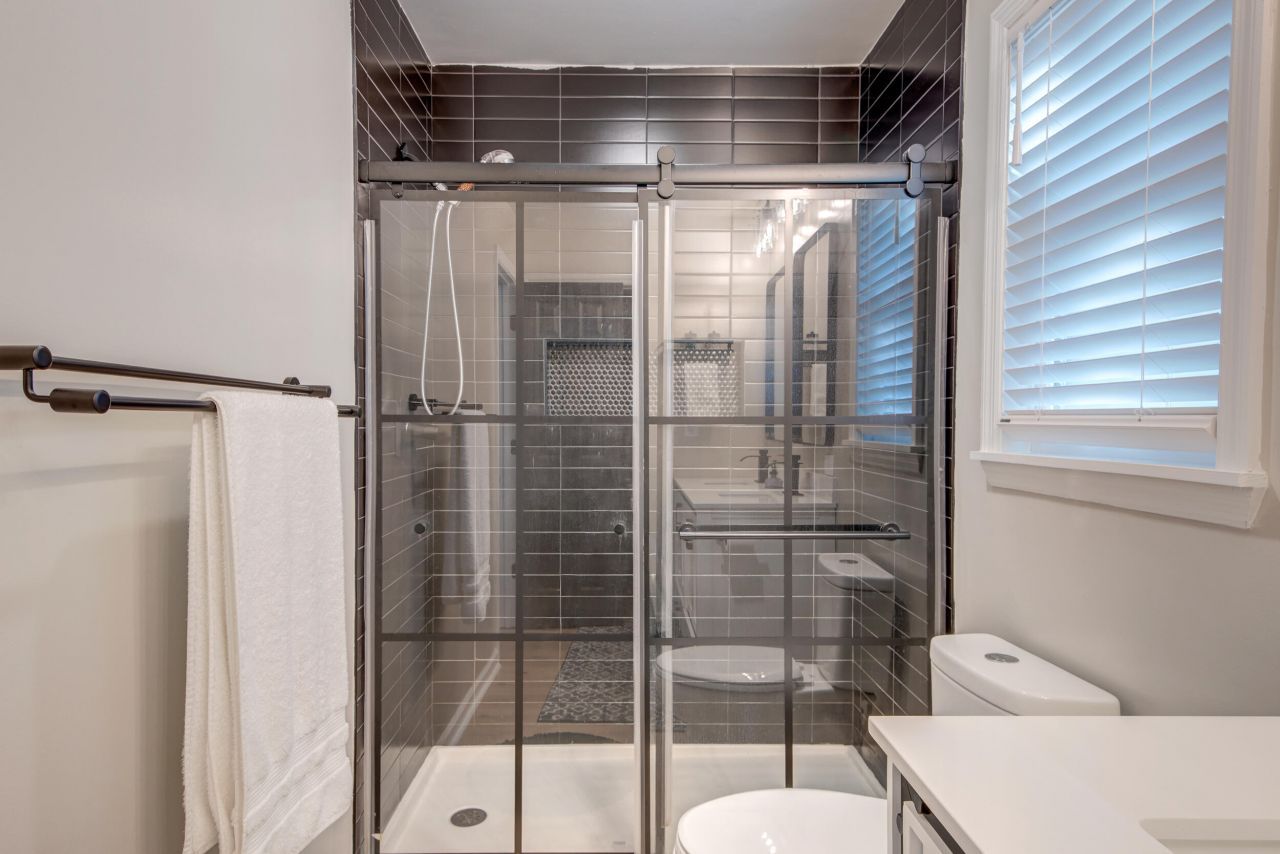 109 Sundance Court Photo 19