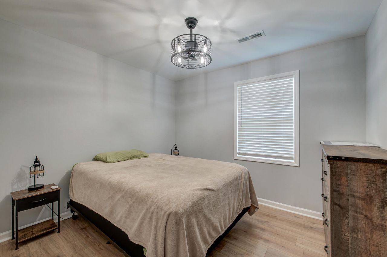 109 Sundance Court Photo 20