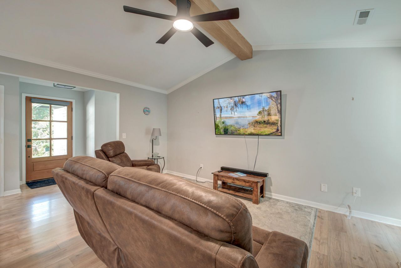 109 Sundance Court Photo 31