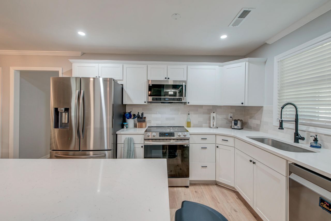 109 Sundance Court Photo 34