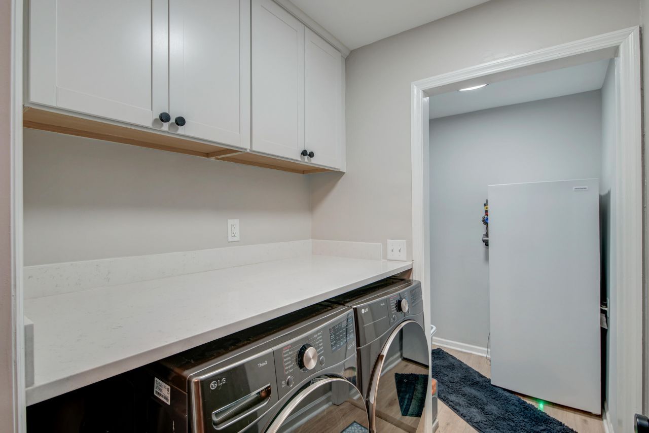 109 Sundance Court Photo 37