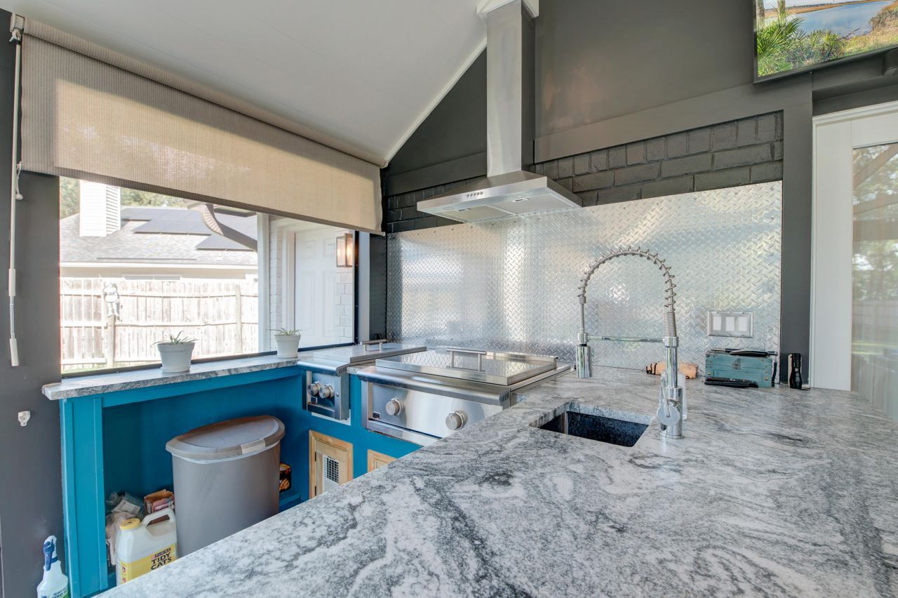 109 Sundance Court Photo 38