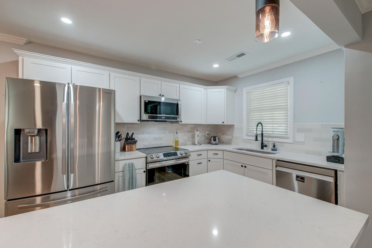 109 Sundance Court Photo 6