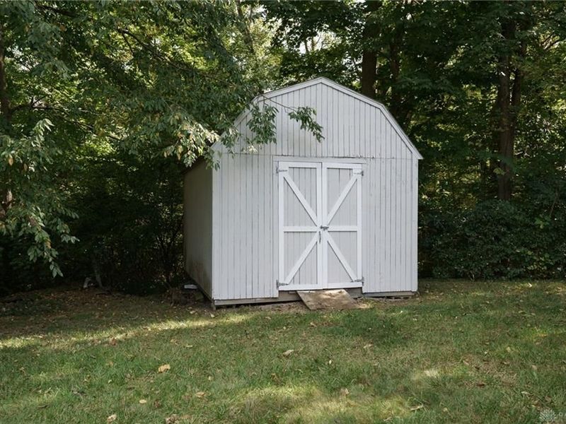 3110 Beech Hill Drive, Sugarcreek Township, OH 45370 Photo 41