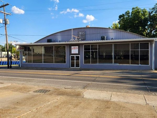109 E Lula St, Leesville, LA 71446