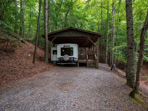 133 31st Street, Ellijay, GA 30540