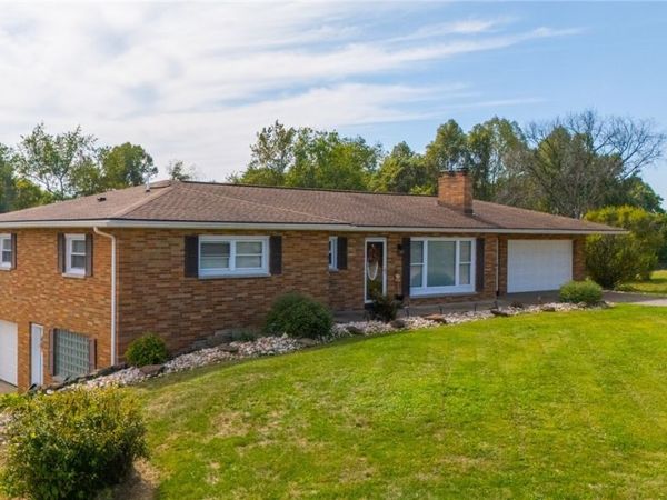 4593 County Road 15, Rayland, OH 43943