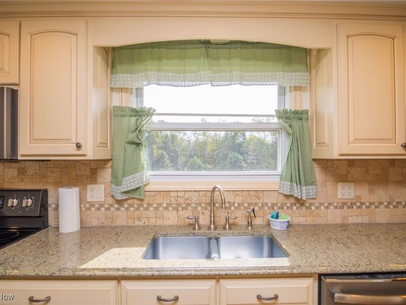 4593 County Road 15, Rayland, OH 43943 Photo 21