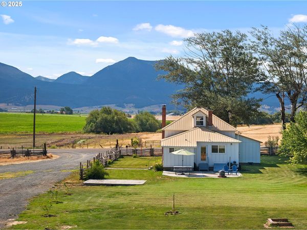 47219 HIGHWAY 30, Haines, OR 97833