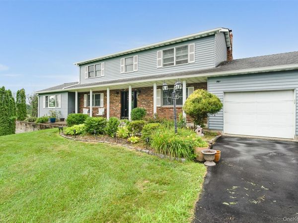 108 Beyer Drive, Poughquag, NY 12570