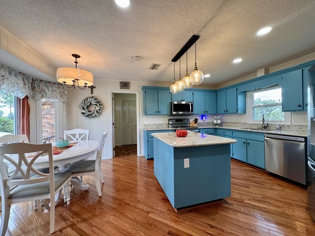 588 NW Pickle Lane, Madison, FL 32340 Photo