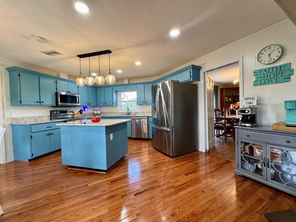 588 NW Pickle Lane, Madison, FL 32340 Photo