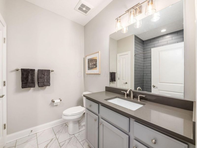 6964 Aster Drive, New Albany, OH 43054 Photo 9