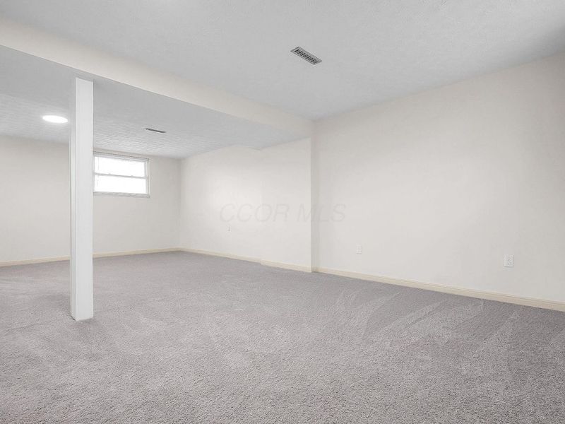 1836 Penfield Court S, Columbus, OH 43227 Photo 21