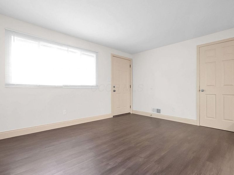 1836 Penfield Court S, Columbus, OH 43227 Photo 7