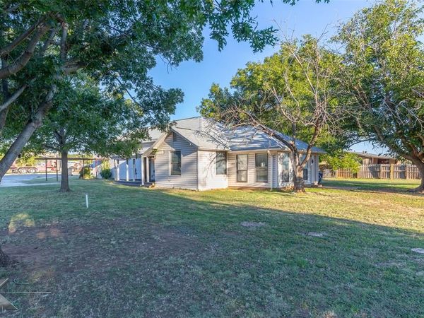 117 FM 382, Ovalo, TX 79541