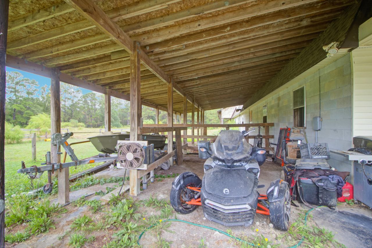 274 Campbell Road Photo 101