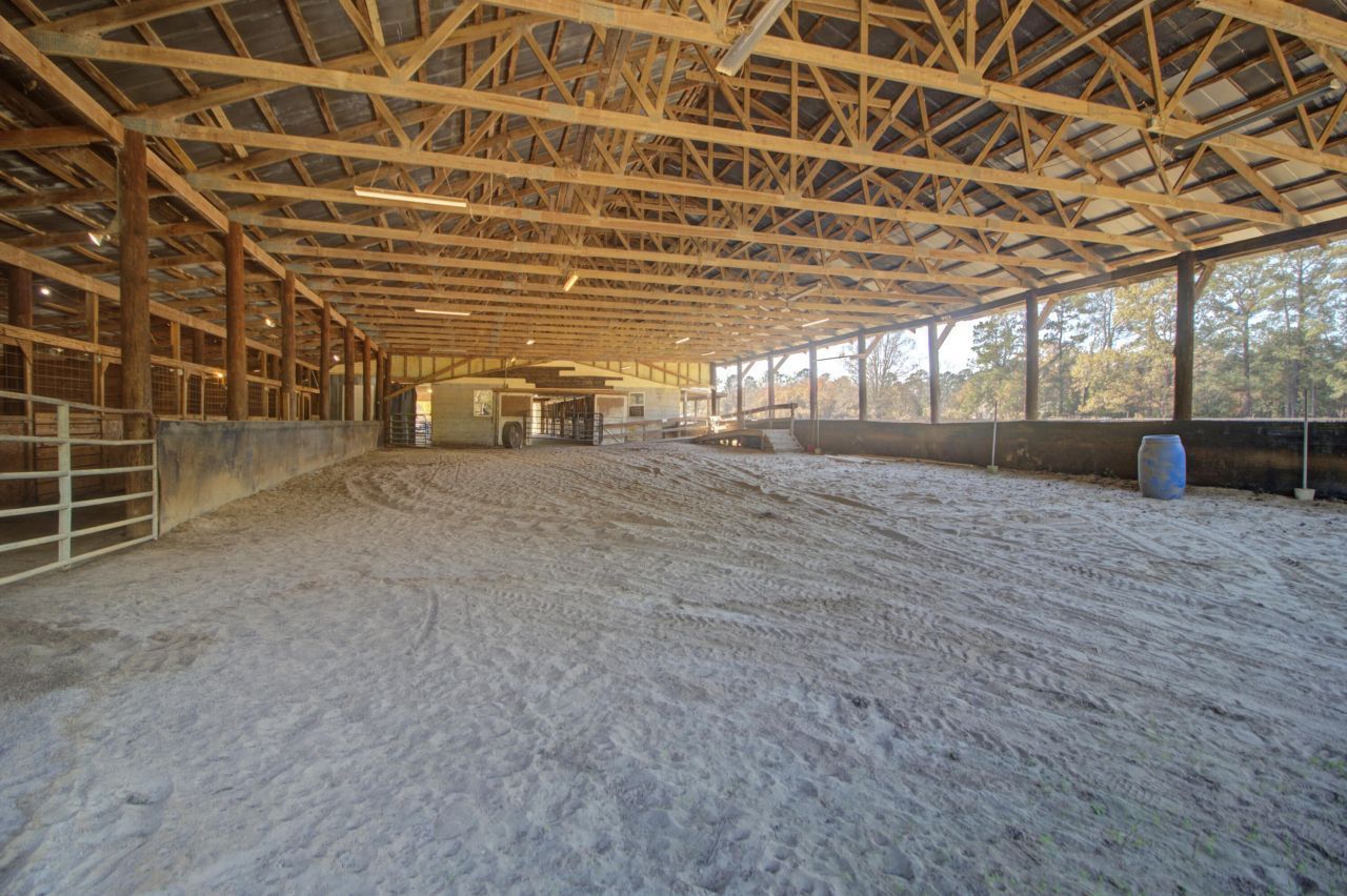 274 Campbell Road Photo 23