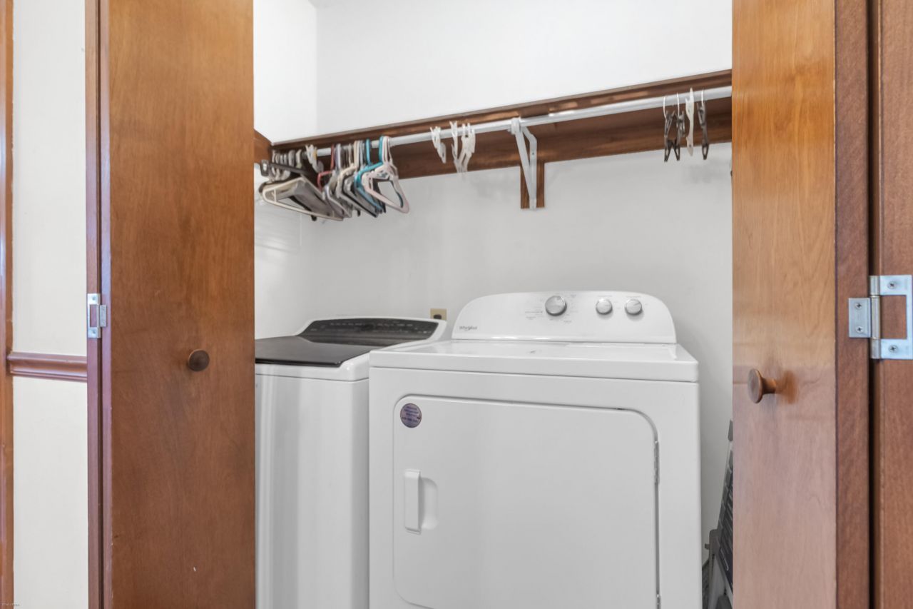 274 Campbell Road Photo 62