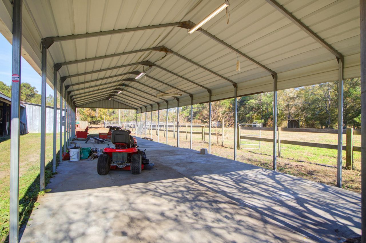 274 Campbell Road Photo 78