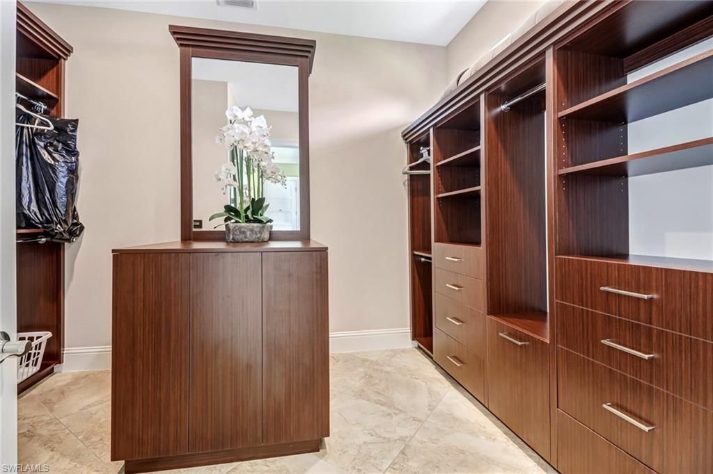 6487 Warwick Ave, Naples, FL 34113 Photo