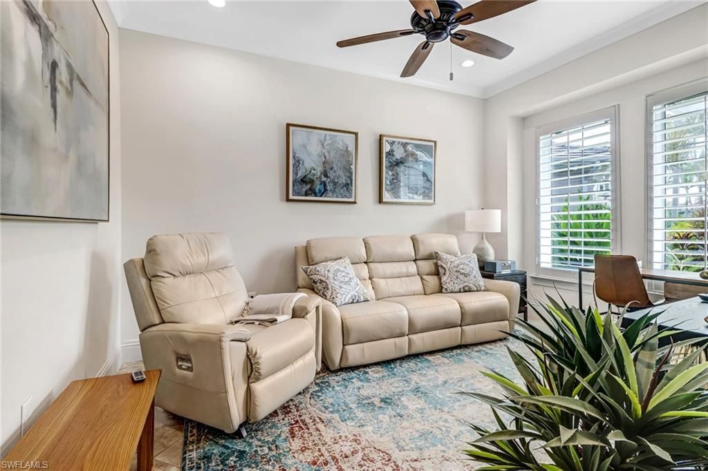 6487 Warwick Ave, Naples, FL 34113 Photo