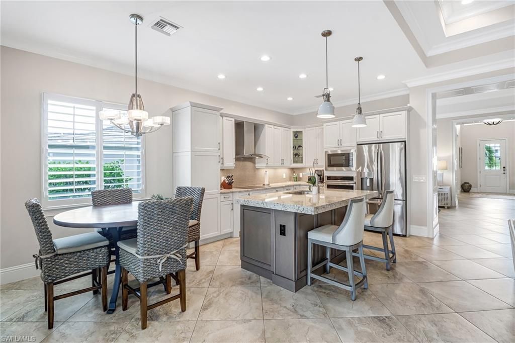 6487 Warwick Ave, Naples, FL 34113 Photo