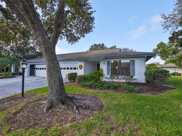 1506 LAUGHTON PLACE, Unit 307, SUN CITY CENTER, FL 33573