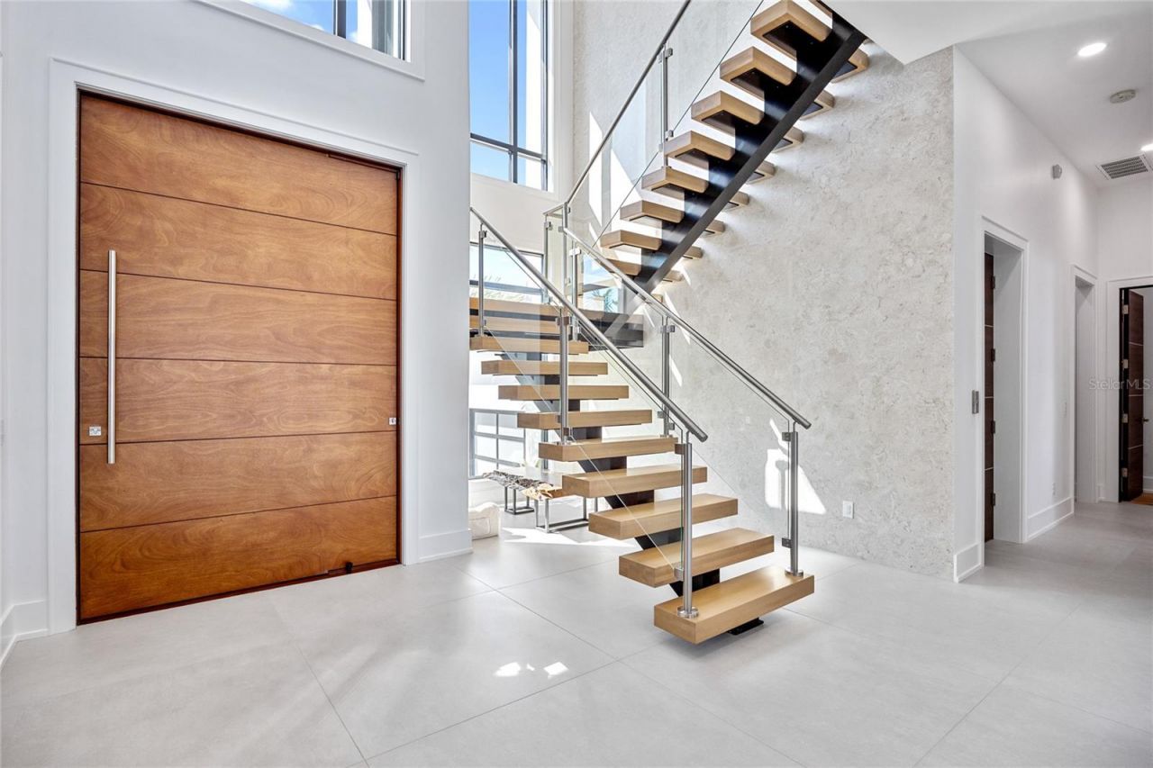 5237 61st Avenue S, Saint Petersburg, FL 33715 Photo