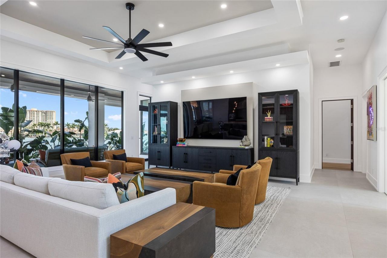 5237 61st Avenue S, Saint Petersburg, FL 33715 Photo