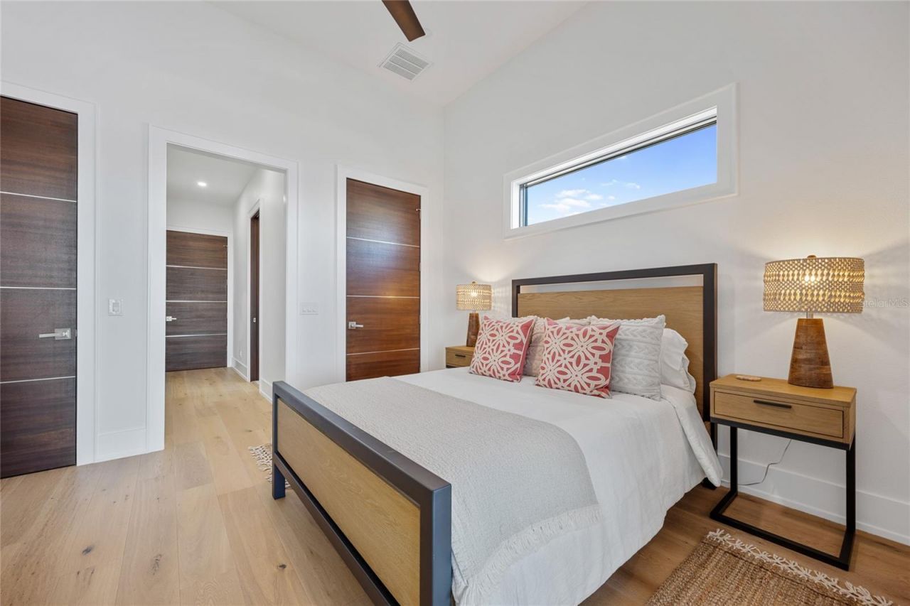 5237 61st Avenue S, Saint Petersburg, FL 33715 Photo