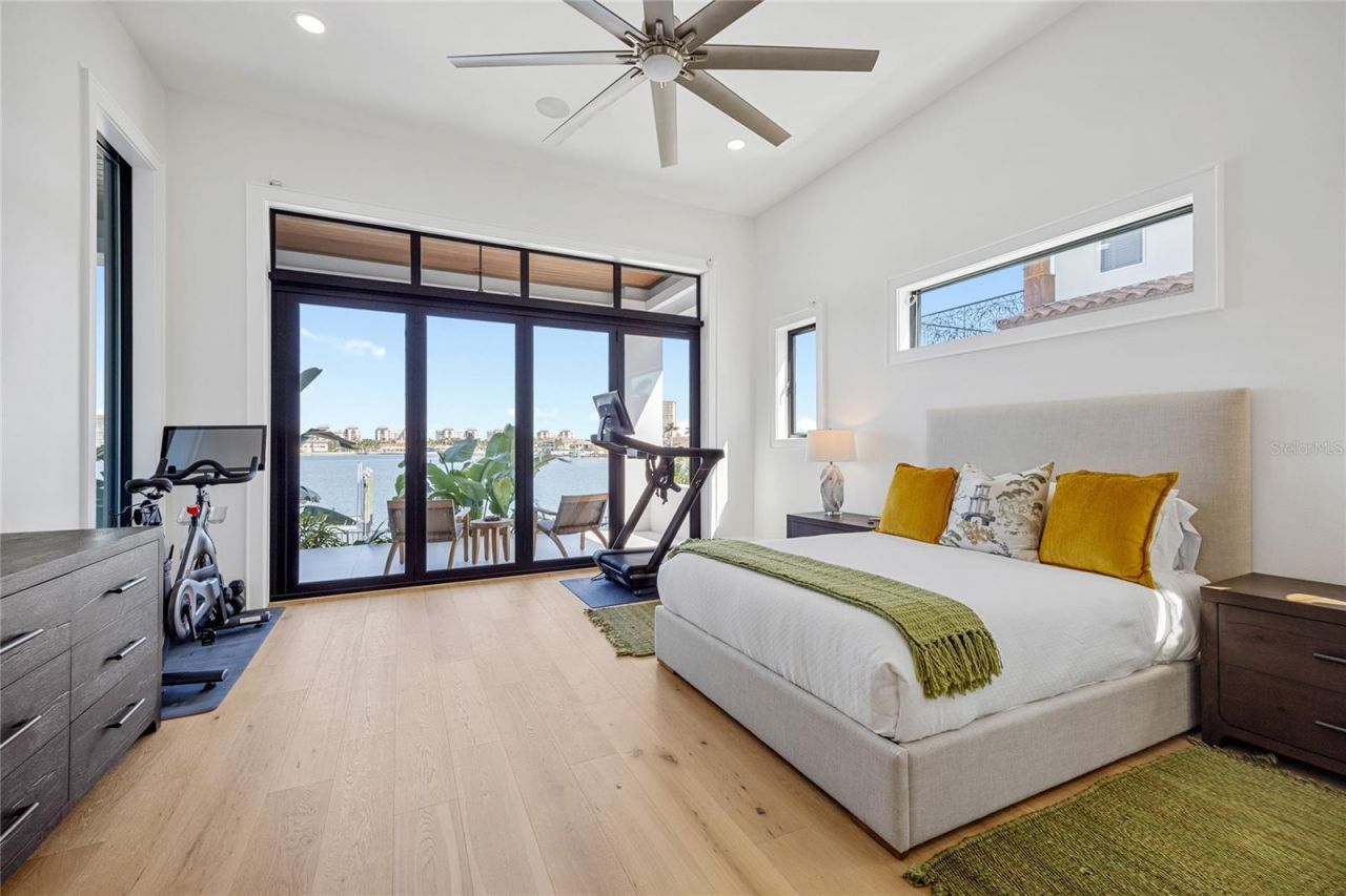 5237 61st Avenue S, Saint Petersburg, FL 33715 Photo