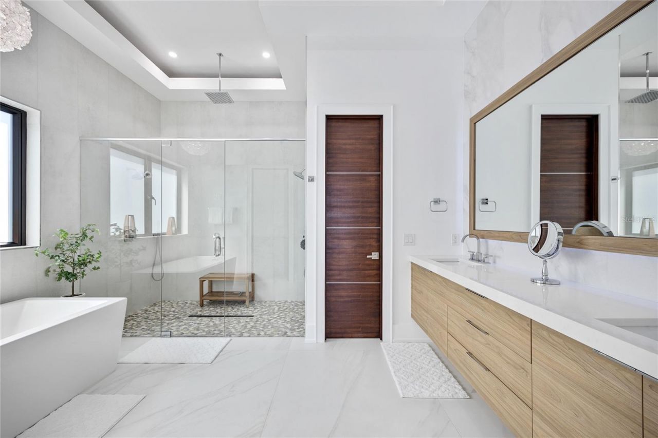 5237 61st Avenue S, Saint Petersburg, FL 33715 Photo