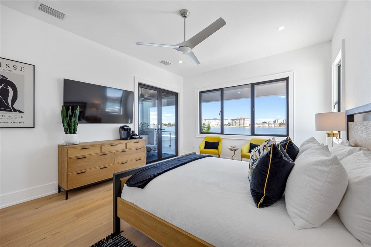 5237 61st Avenue S, Saint Petersburg, FL 33715 Photo