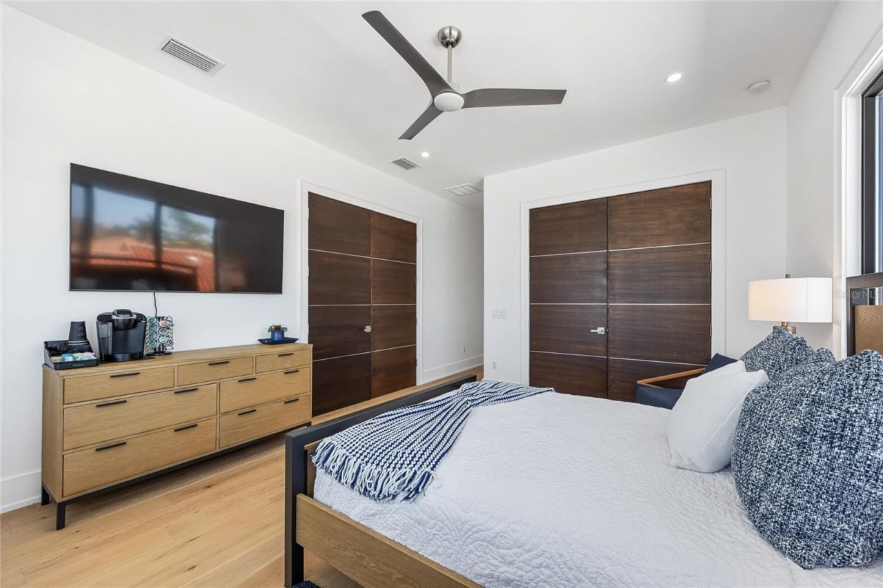 5237 61st Avenue S, Saint Petersburg, FL 33715 Photo