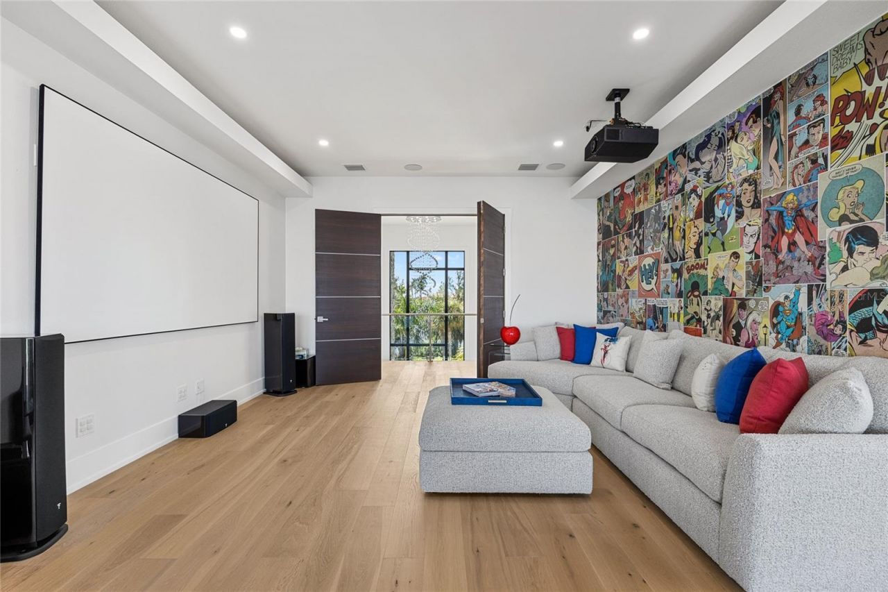 5237 61st Avenue S, Saint Petersburg, FL 33715 Photo