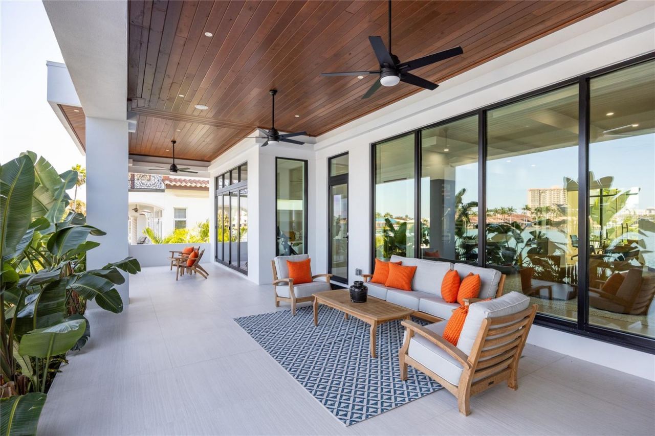 5237 61st Avenue S, Saint Petersburg, FL 33715 Photo