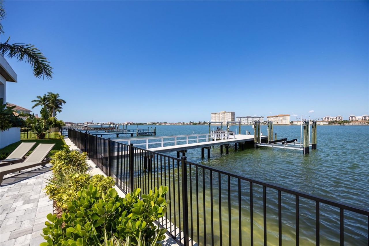 5237 61st Avenue S, Saint Petersburg, FL 33715 Photo