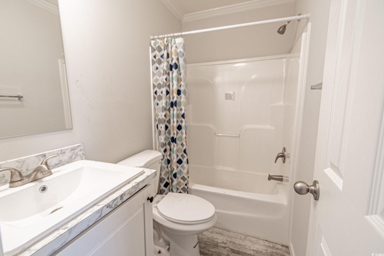 223 Air Stream Dr. Photo 14