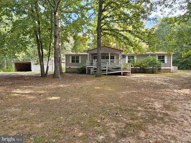7962 FIVE FORKS ROAD, PAMPLIN, VA 23958