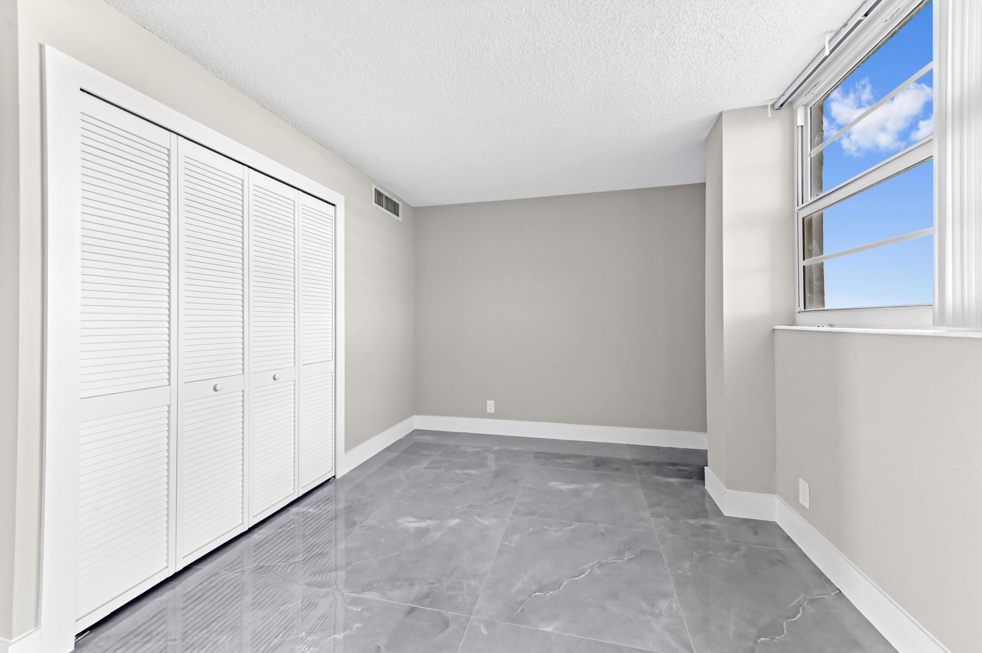 5500 NW 2nd Avenue, Unit 617, Boca Raton, FL 33487 Photo