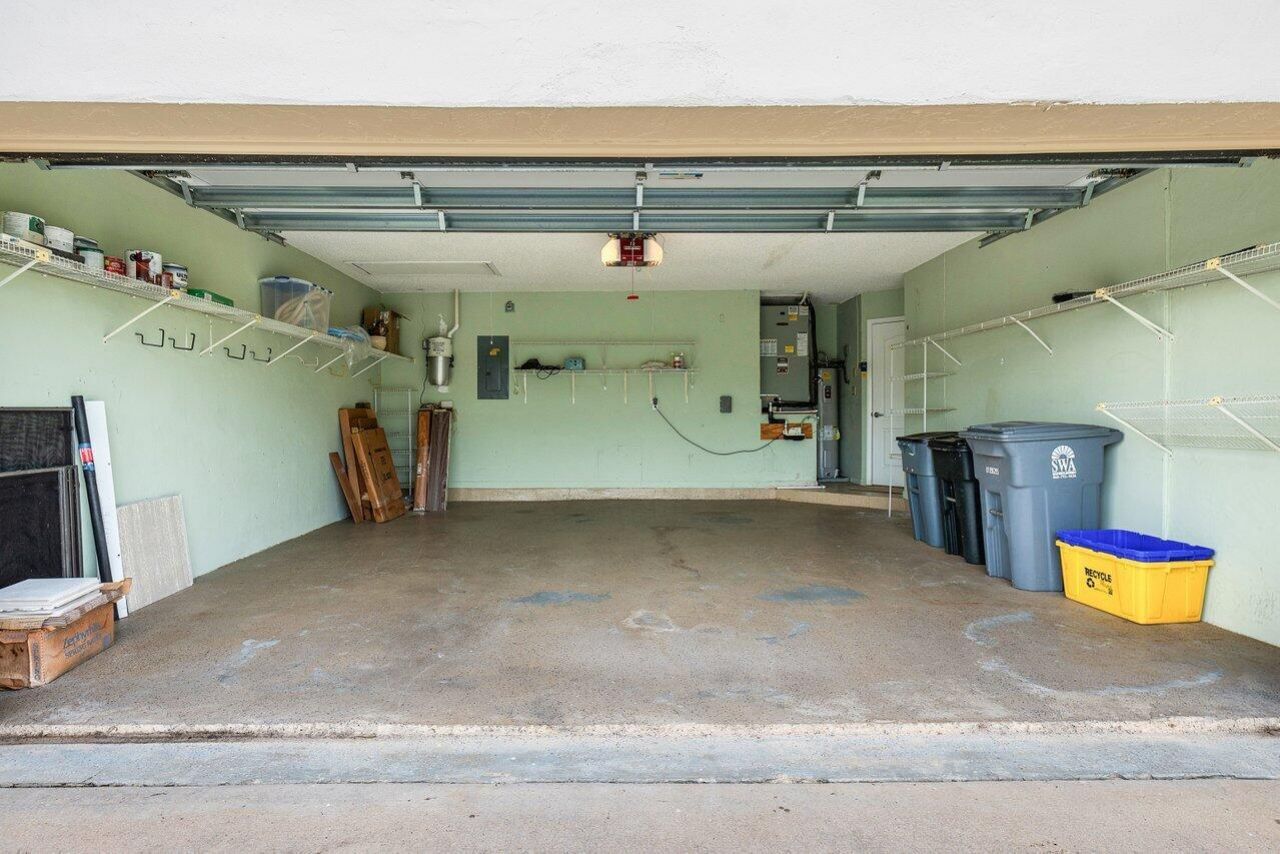 8207 Cassia Drive, Boynton Beach, FL 33472 Photo